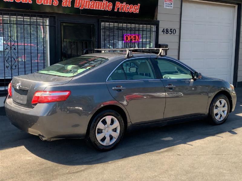 Toyota Camry  2007