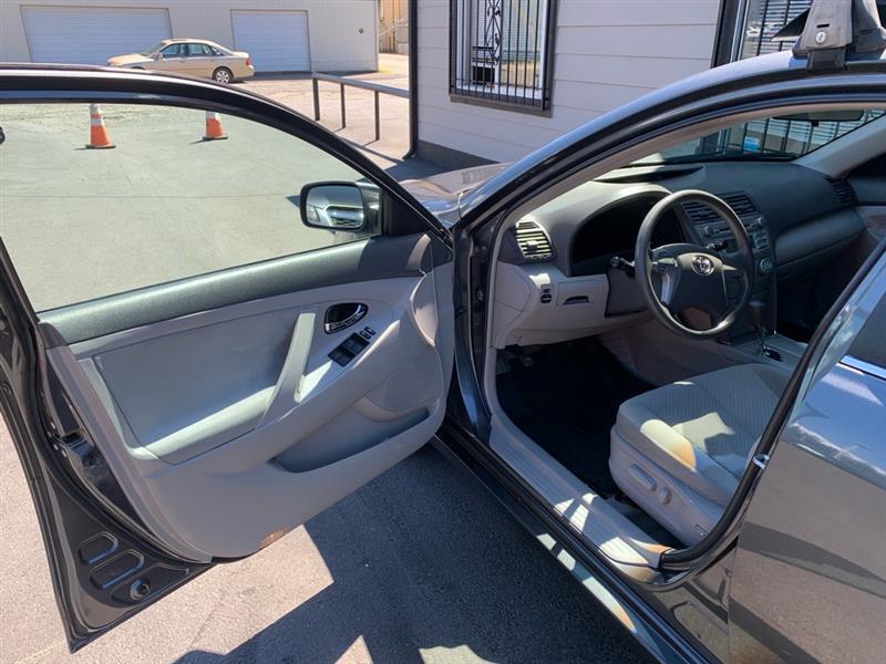 Toyota Camry  2007