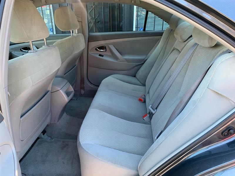 Toyota Camry  2007