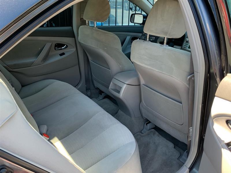 Toyota Camry  2007