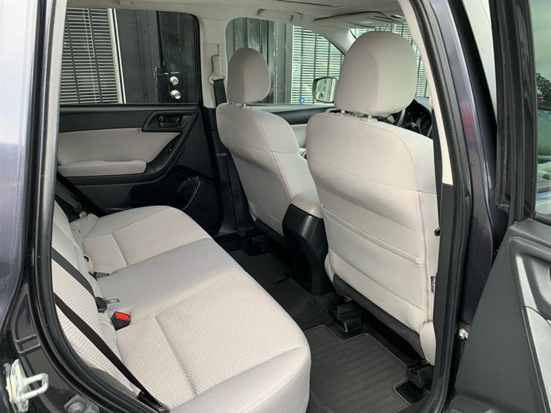 Subaru Forester 2.5i Premium 2014