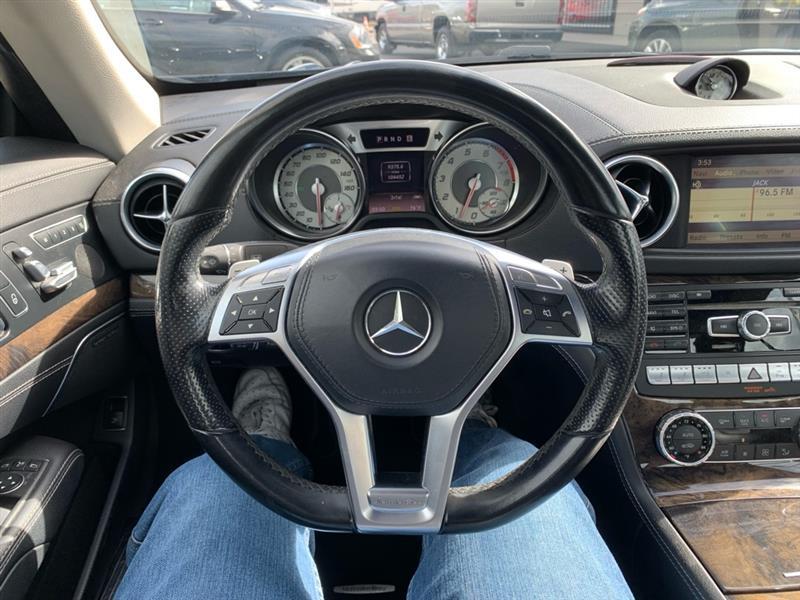 Mercedes-Benz SL-Class SL550R 2013