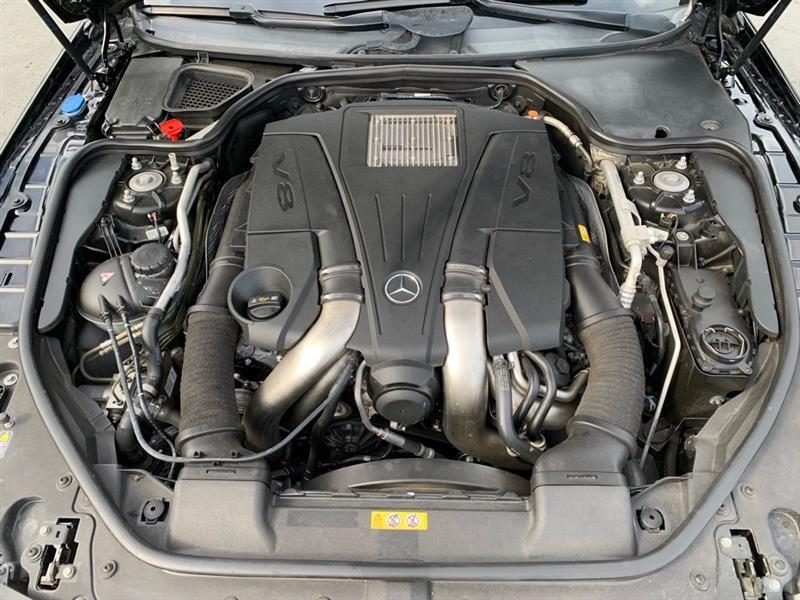 Mercedes-Benz SL-Class SL550R 2013