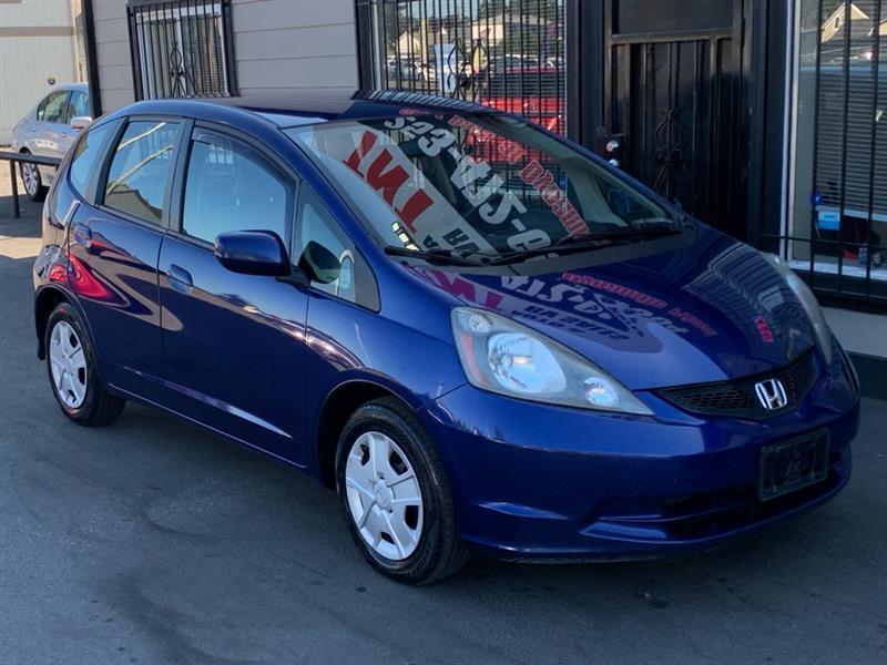 Honda Fit 5-Speed AT 2012