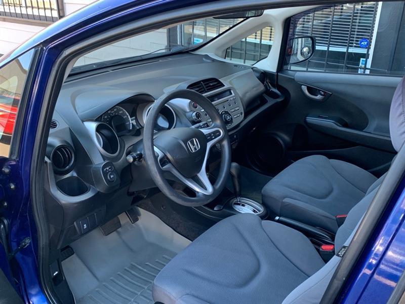 Honda Fit 5-Speed AT 2012