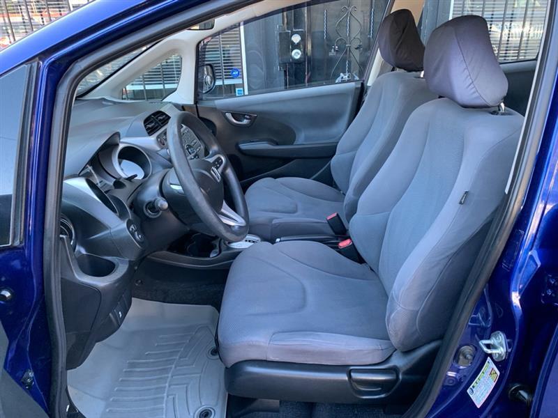 Honda Fit 5-Speed AT 2012