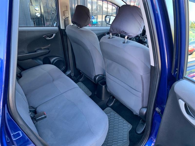 Honda Fit 5-Speed AT 2012