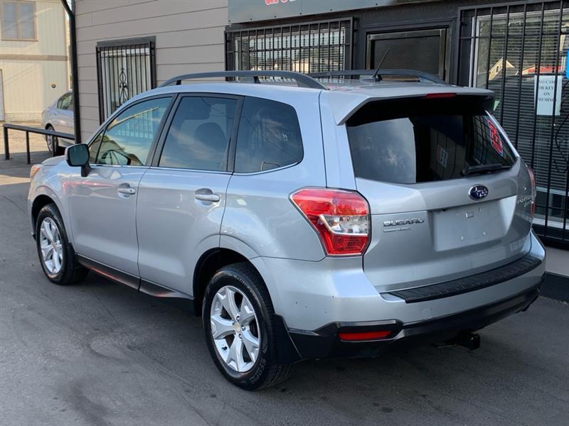 Subaru Forester 2.5i Limited 2015