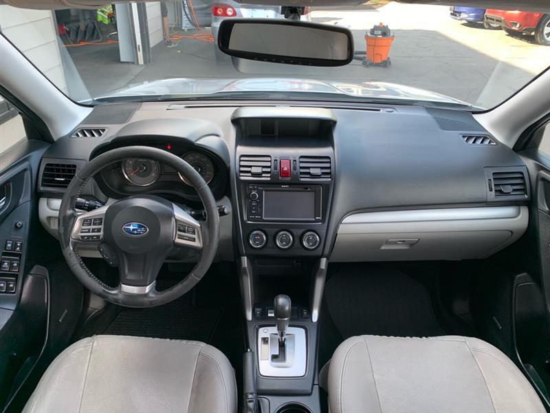 Subaru Forester 2.5i Limited 2015