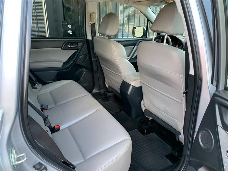 Subaru Forester 2.5i Limited 2015