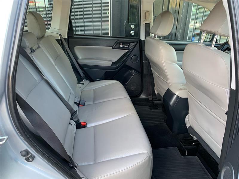 Subaru Forester 2.5i Limited 2015