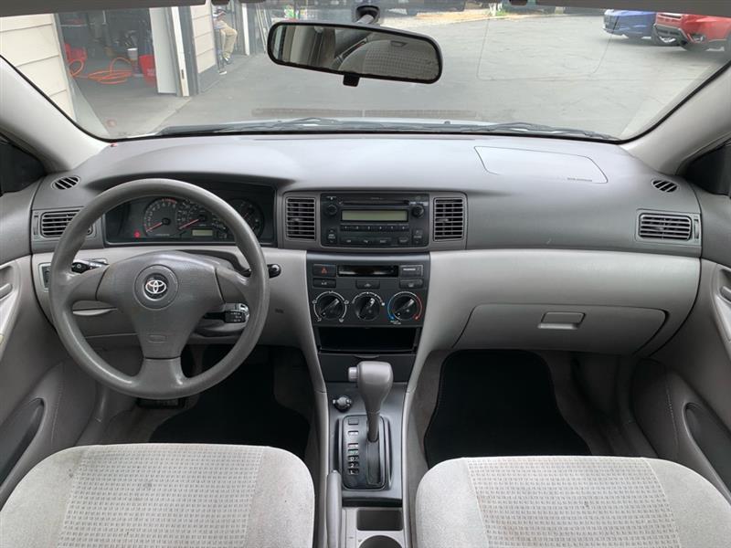 Toyota Corolla CE 2006