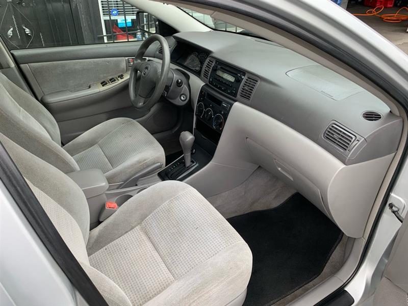 Toyota Corolla CE 2006