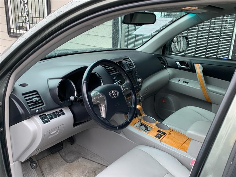 Toyota Highlander Hybrid Limited 4WD 2008