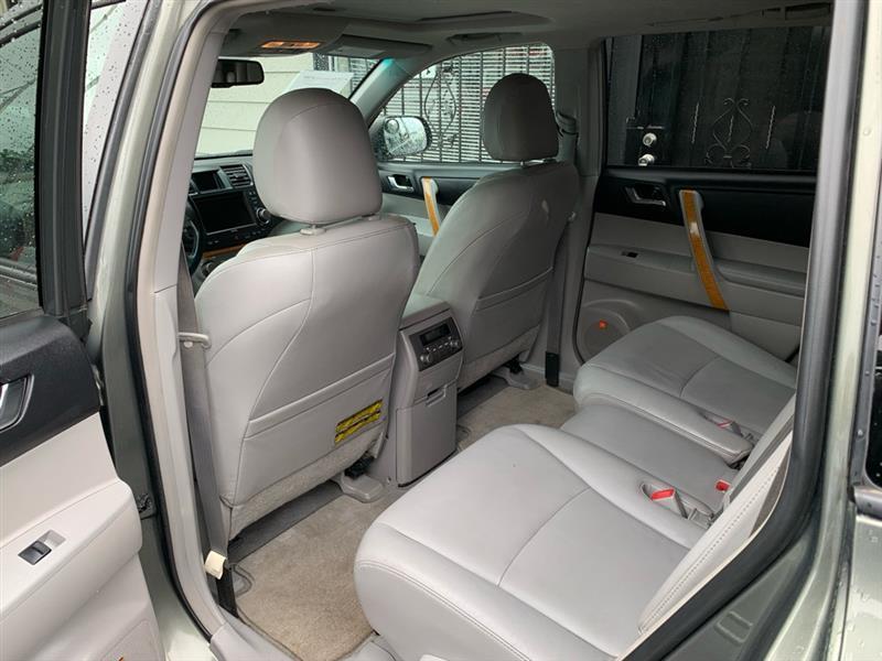Toyota Highlander Hybrid Limited 4WD 2008