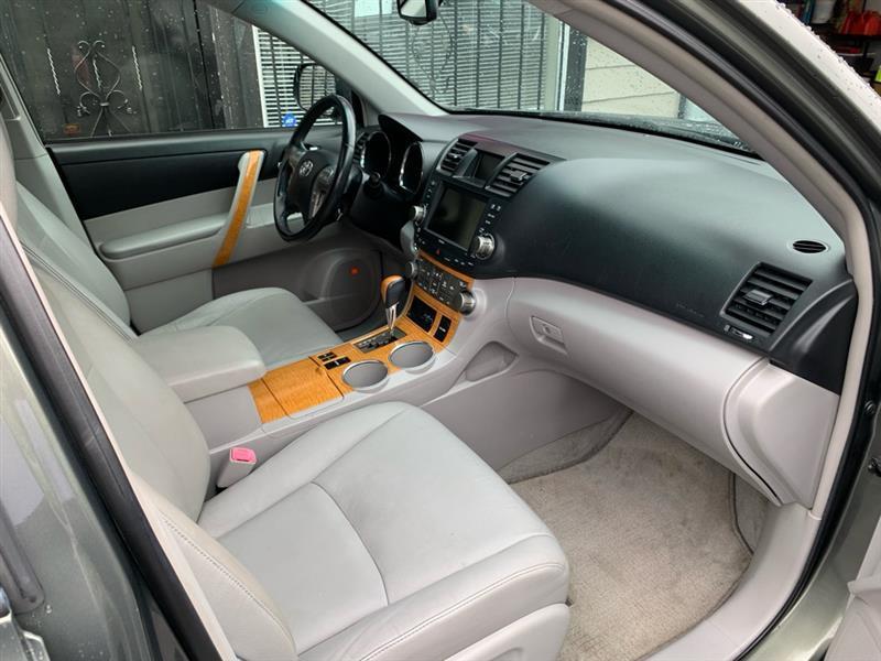 Toyota Highlander Hybrid Limited 4WD 2008