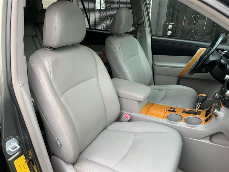 Toyota Highlander Hybrid Limited 4WD 2008