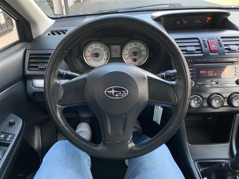 Subaru Impreza Base 5-Door 2012