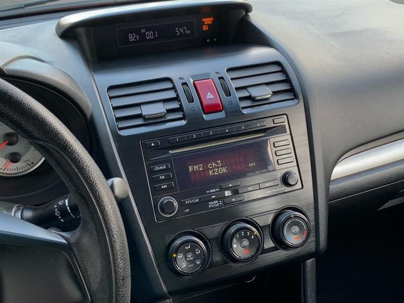 Subaru Impreza Base 5-Door 2012