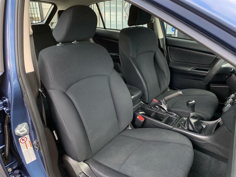 Subaru Impreza Base 5-Door 2012