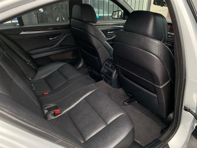 BMW 5-Series 535i 2013