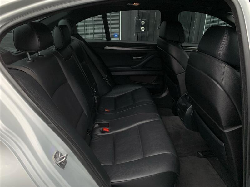 BMW 5-Series 535i 2013