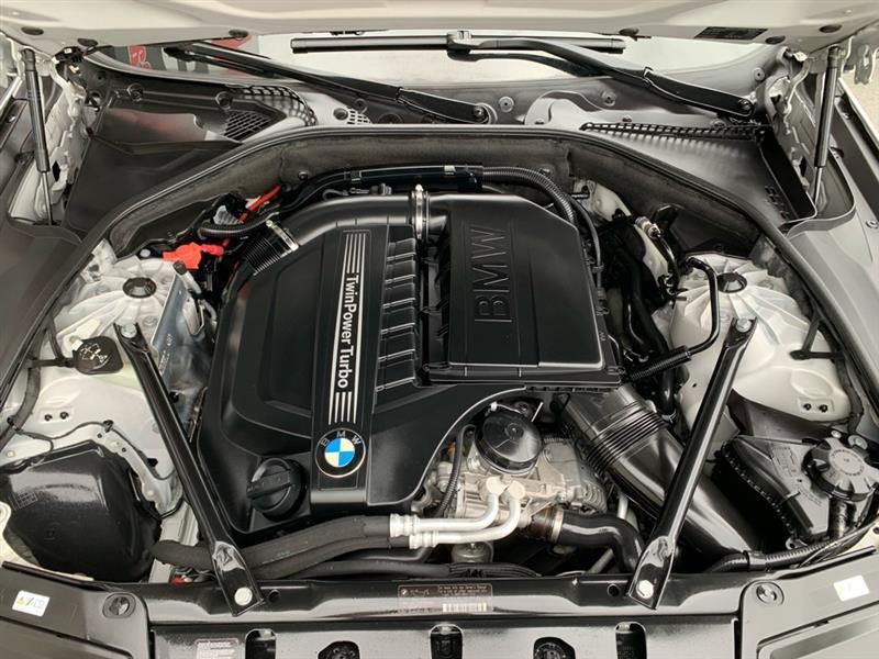 BMW 5-Series 535i 2013