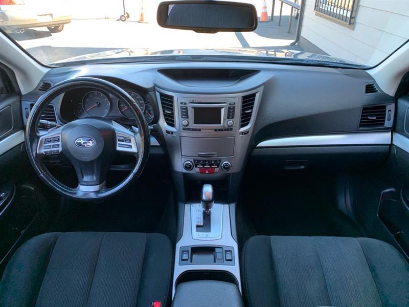 Subaru Outback 2.5i Premium 2014