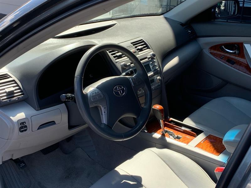 Toyota Camry XLE 2008