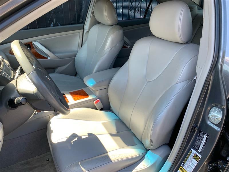 Toyota Camry XLE 2008