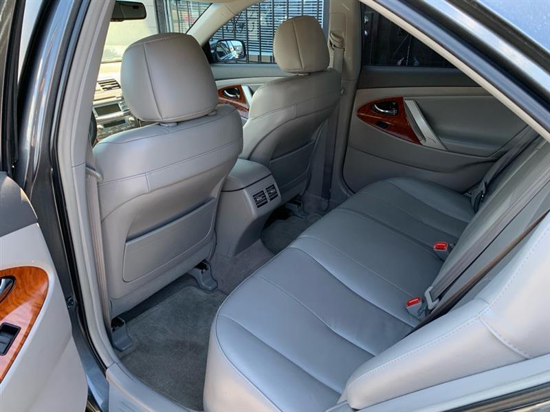 Toyota Camry XLE 2008