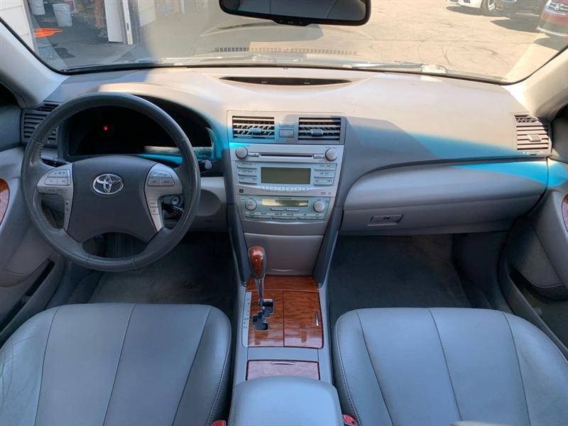 Toyota Camry XLE 2008