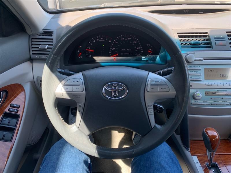 Toyota Camry XLE 2008