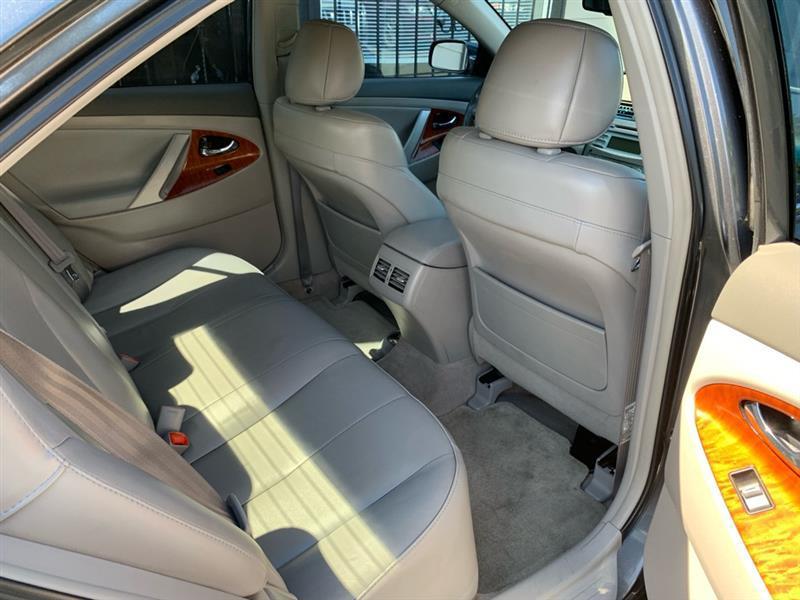 Toyota Camry XLE 2008