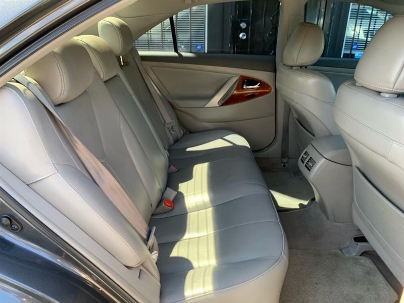 Toyota Camry XLE 2008