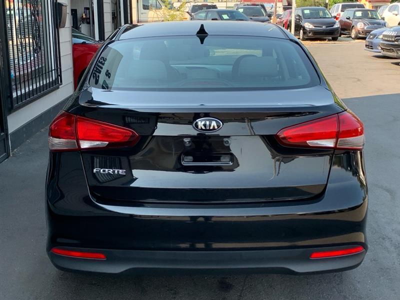 Kia Forte LX 6M 2018