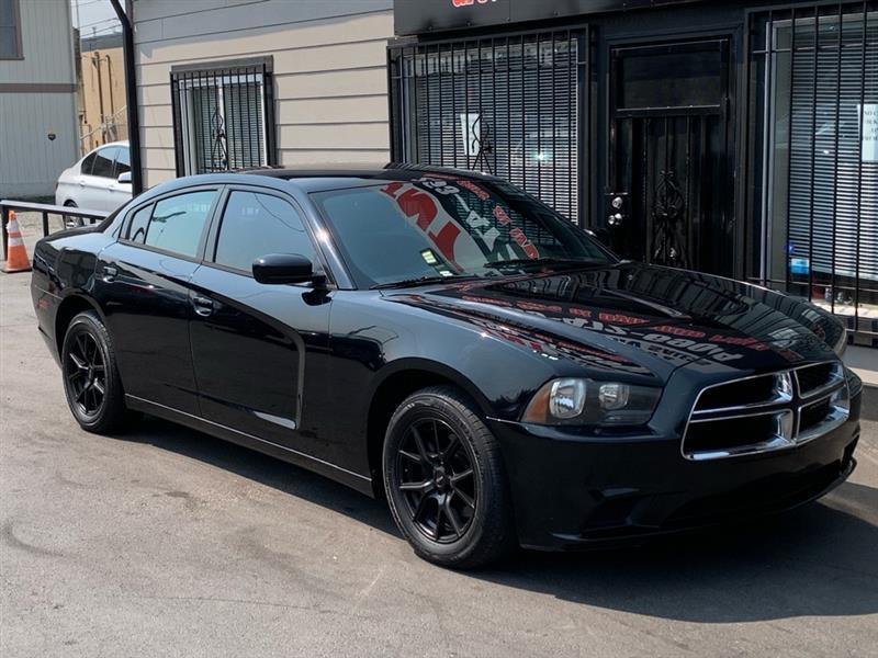Dodge Charger SE 2014
