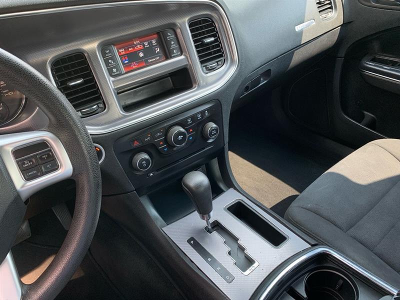 Dodge Charger SE 2014