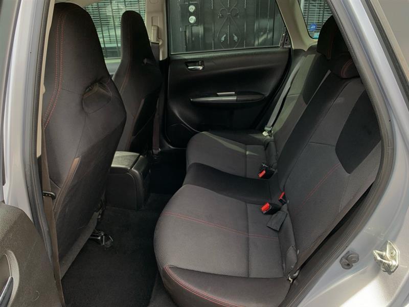 Subaru Impreza WRX 5-Door 2013