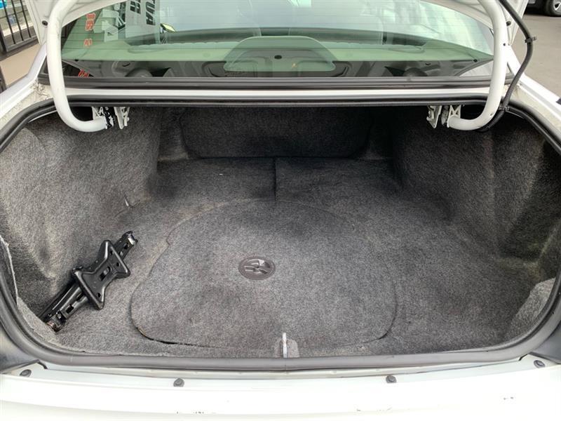 Chevrolet Lumina Base 2000