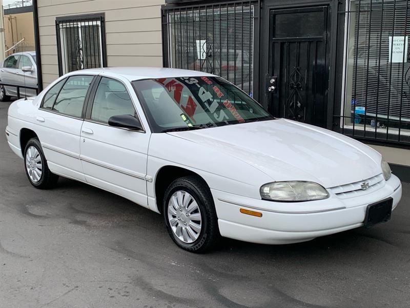 Chevrolet Lumina Base 2000