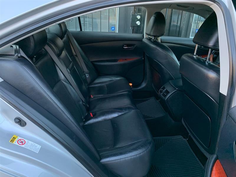 Lexus ES 350 Sedan 2009