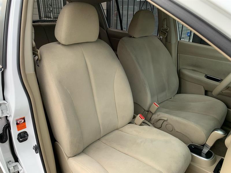 Nissan Versa 1.8 S Hatchback 2009
