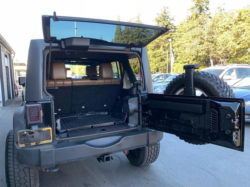 Jeep Wrangler Unlimited Rubicon 4WD 2011