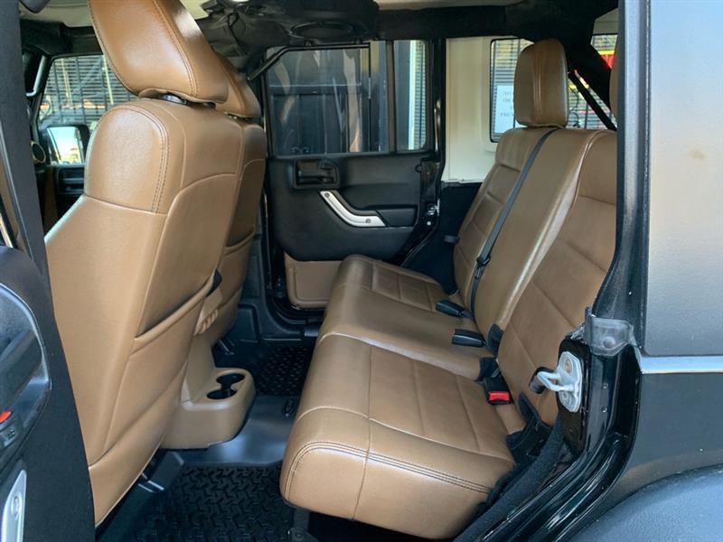 Jeep Wrangler Unlimited Rubicon 4WD 2011