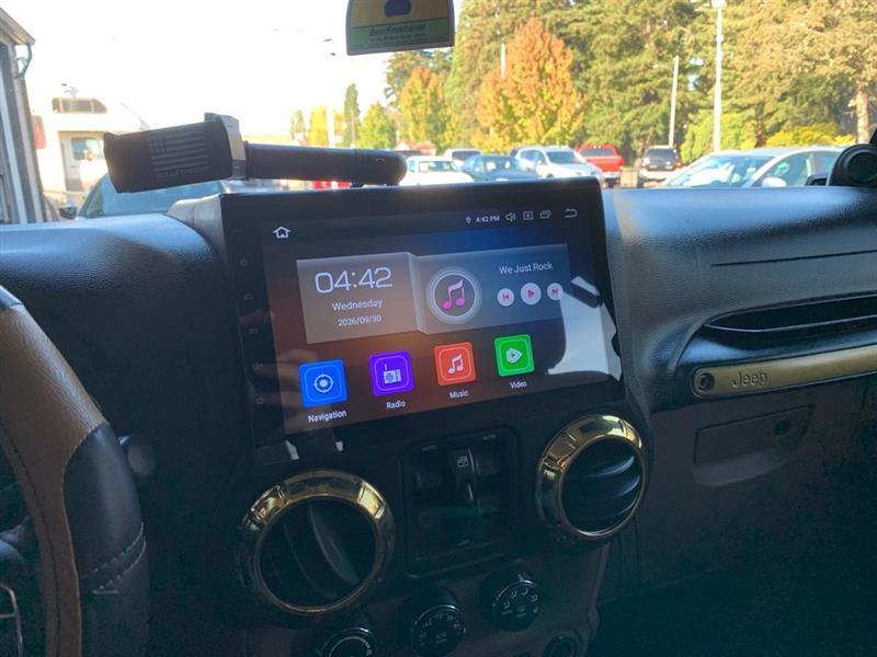 Jeep Wrangler Unlimited Rubicon 4WD 2011