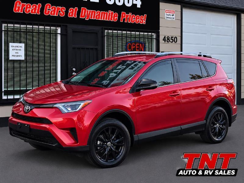 Toyota RAV4 LE AWD 2017