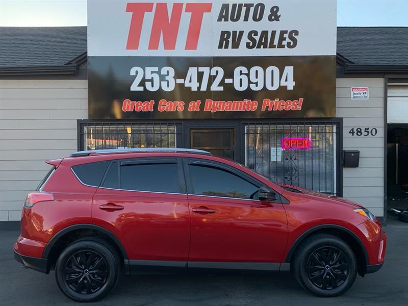 Toyota RAV4 LE AWD 2017