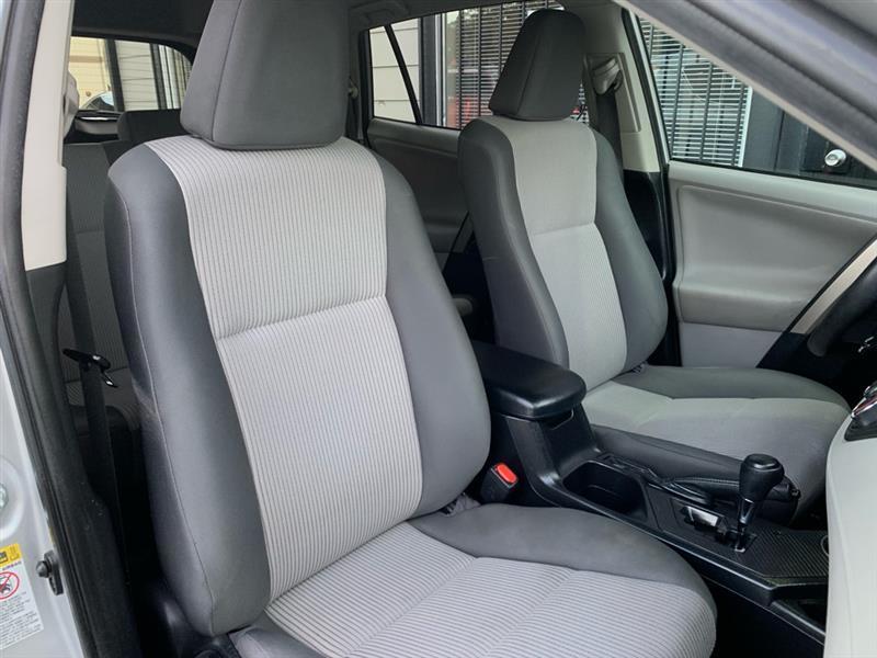 Toyota RAV4 LE AWD 2013