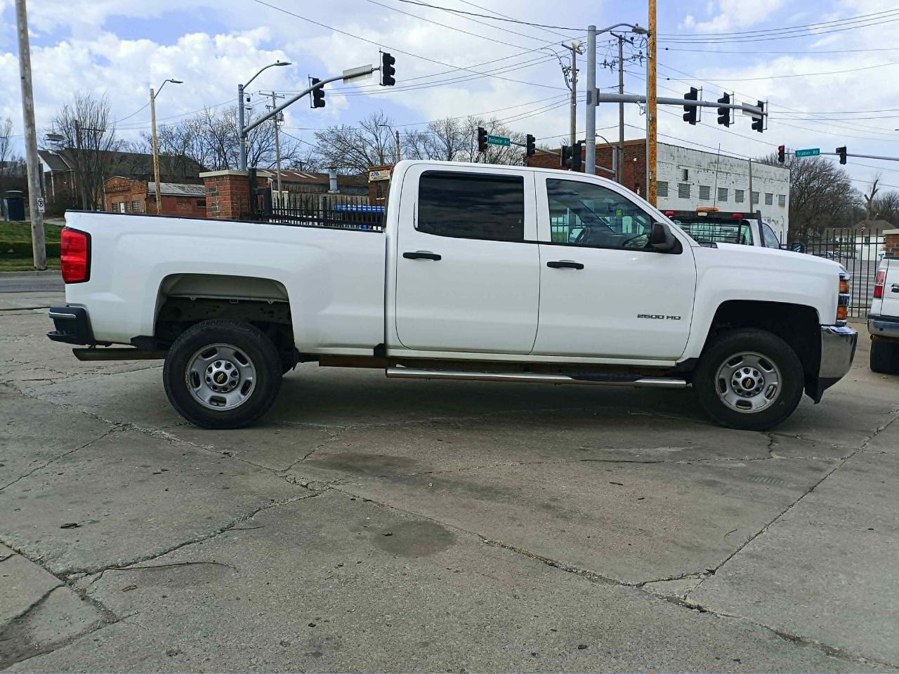 Chevrolet Silverado 2500HD Work Truck Crew Cab 2WD 2016